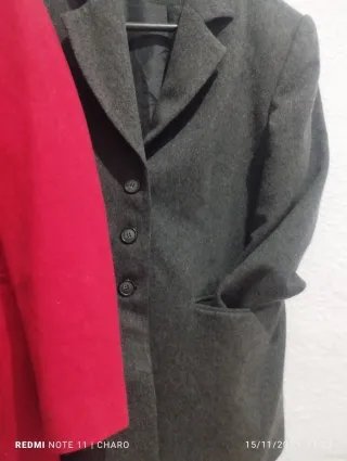 Americana negra y roja