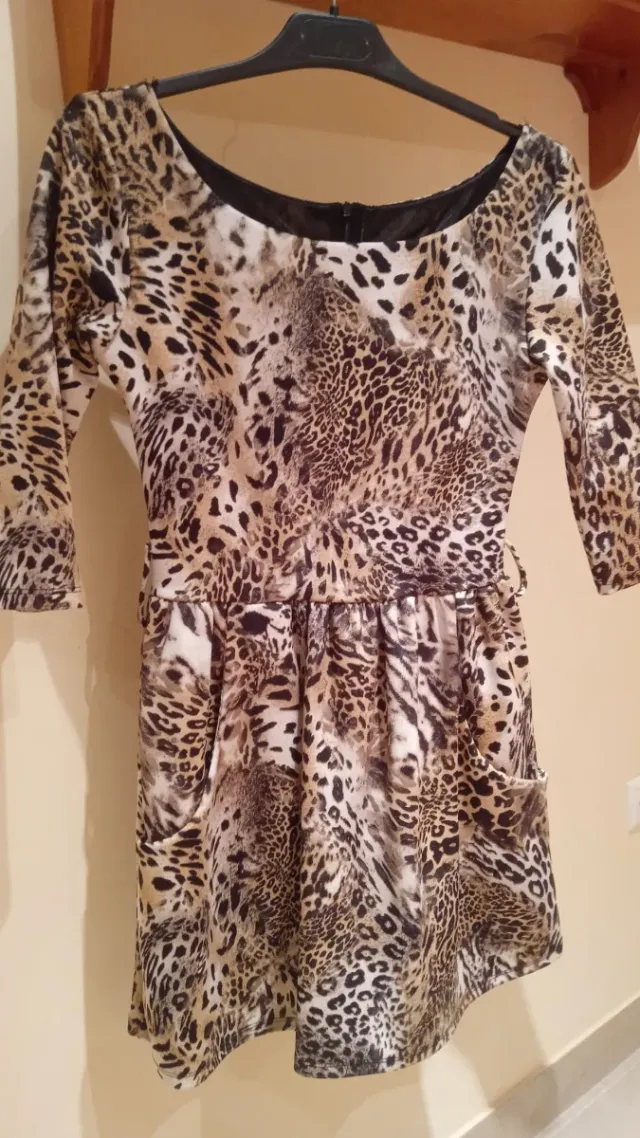 Vestido estampado animal print
