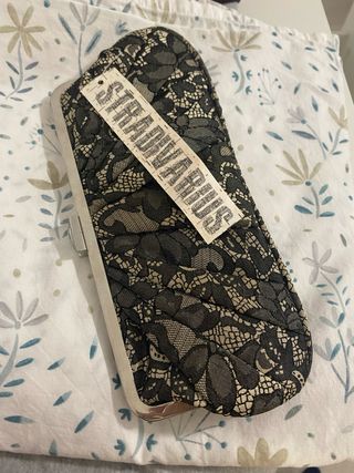 Stradivarius Cartera de mano encaje