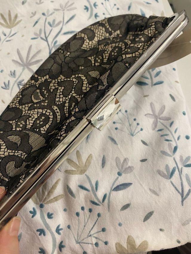 Stradivarius Cartera de mano encaje