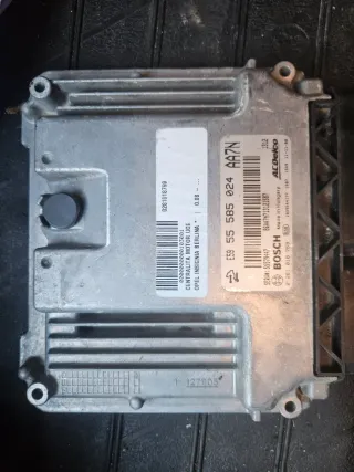 Centralita Motor Opel Insignia Zafira Tourer .