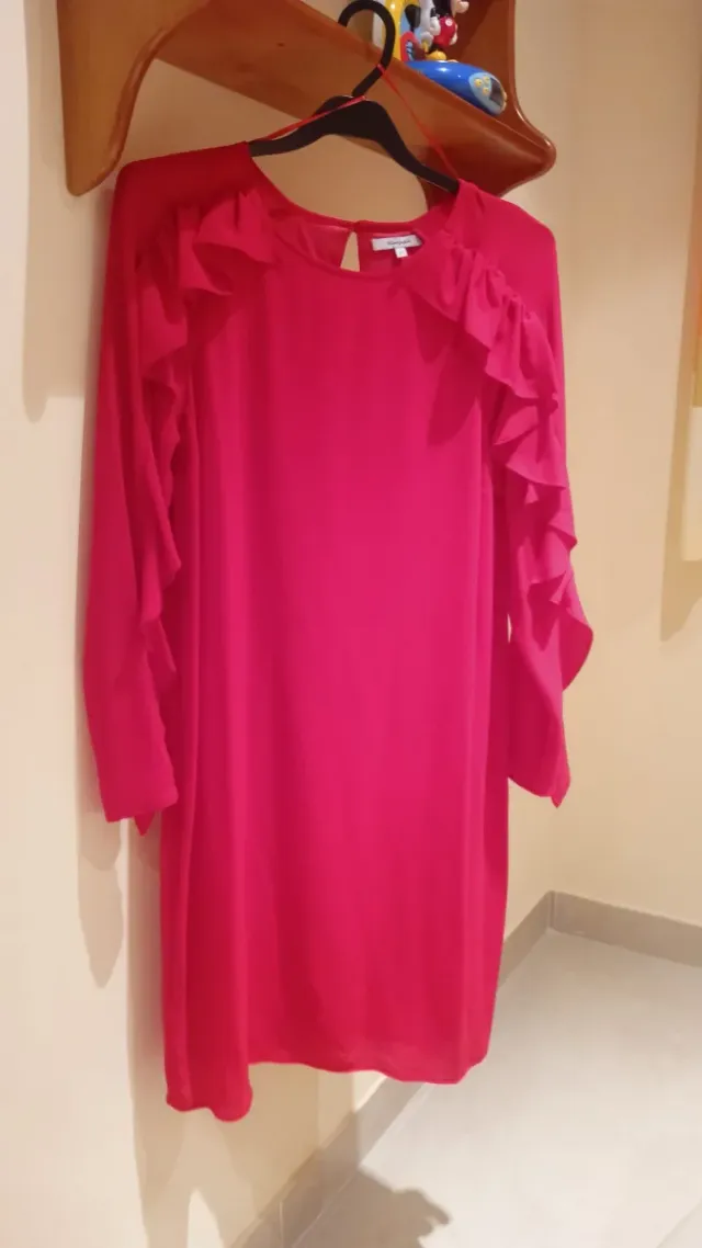 Vestido mujer rojo con volantes