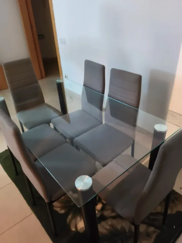 Mesa de comedor cristal + 6 sillas