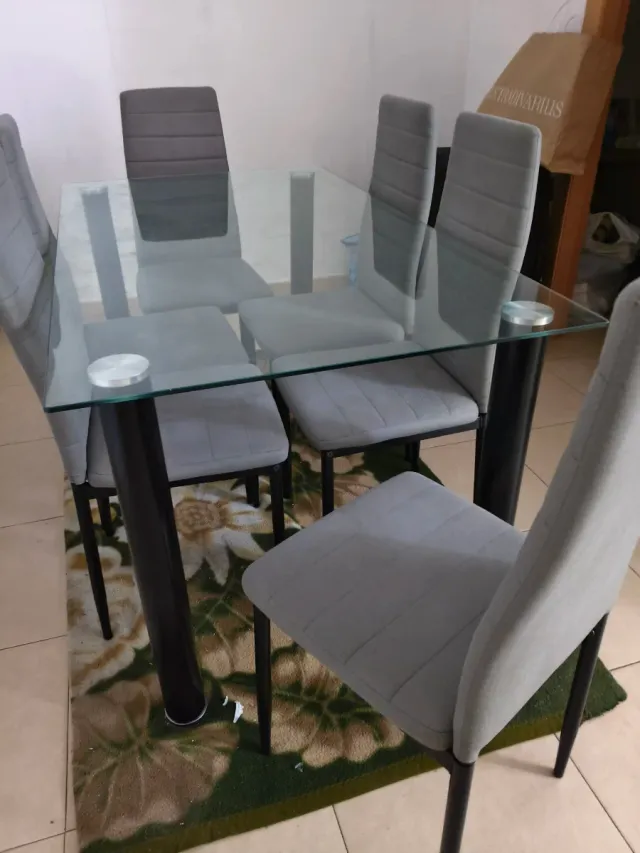 Mesa de comedor cristal + 6 sillas