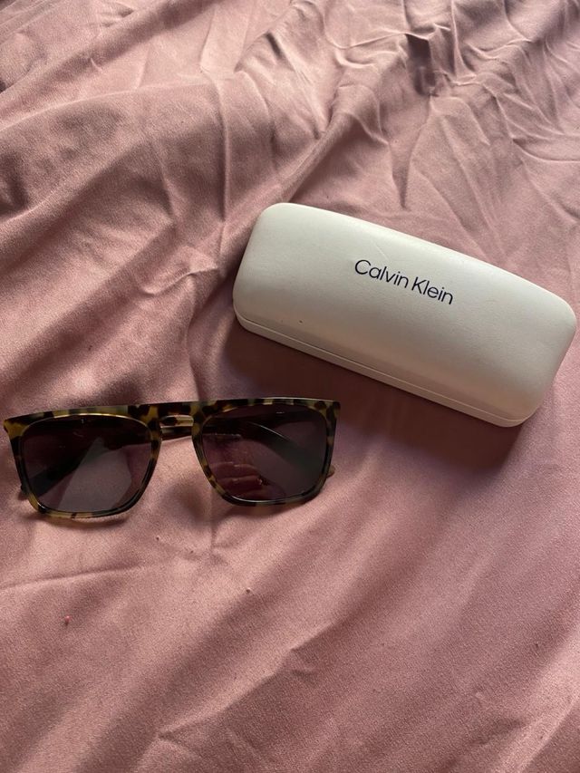 Occhiali da sole Calvin Klein nuovi