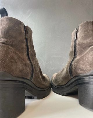 Botines piel gris talla 37