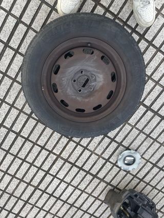 Llanta 15” SEAT/VW/Audi + Tapacubos