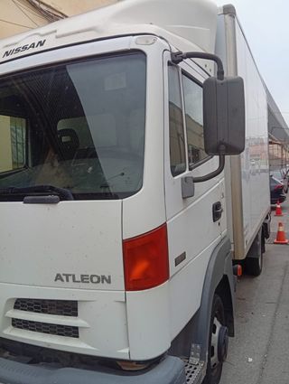 Portes, Mudanzas y guardamuebles