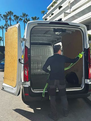 Portes, Mudanzas y guardamuebles