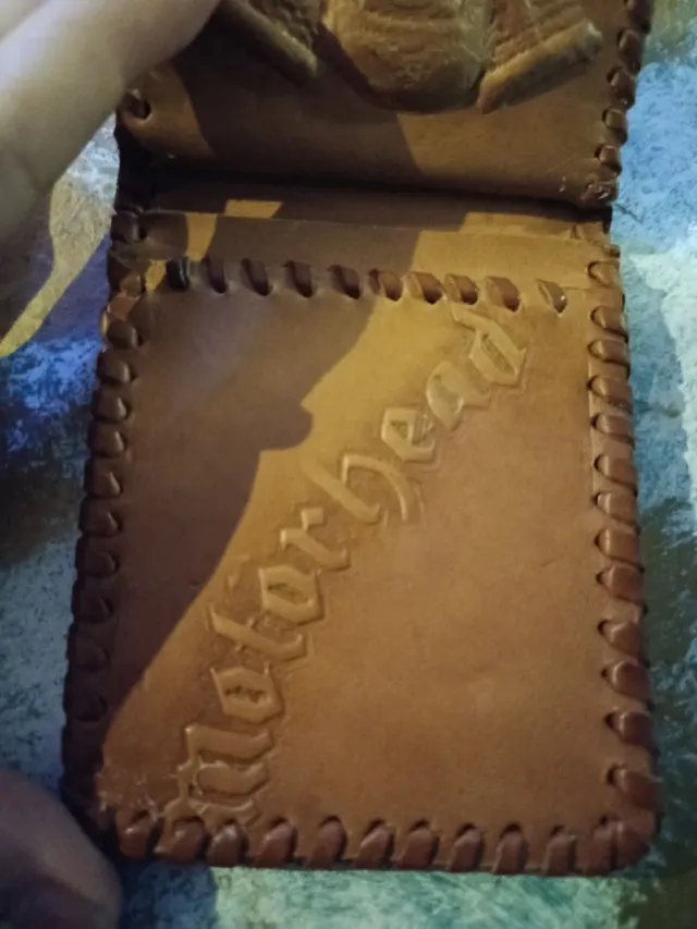 Carteras de cuero natural hechas a mano