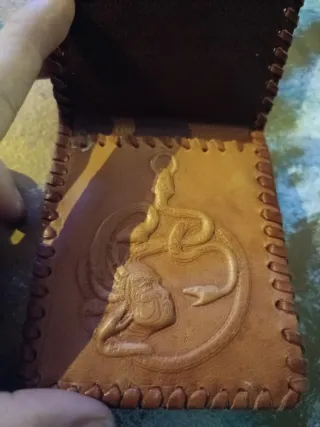 Carteras de cuero natural hechas a mano