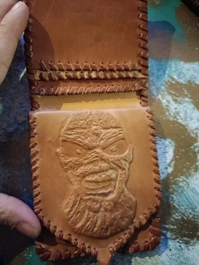 Carteras de cuero natural hechas a mano