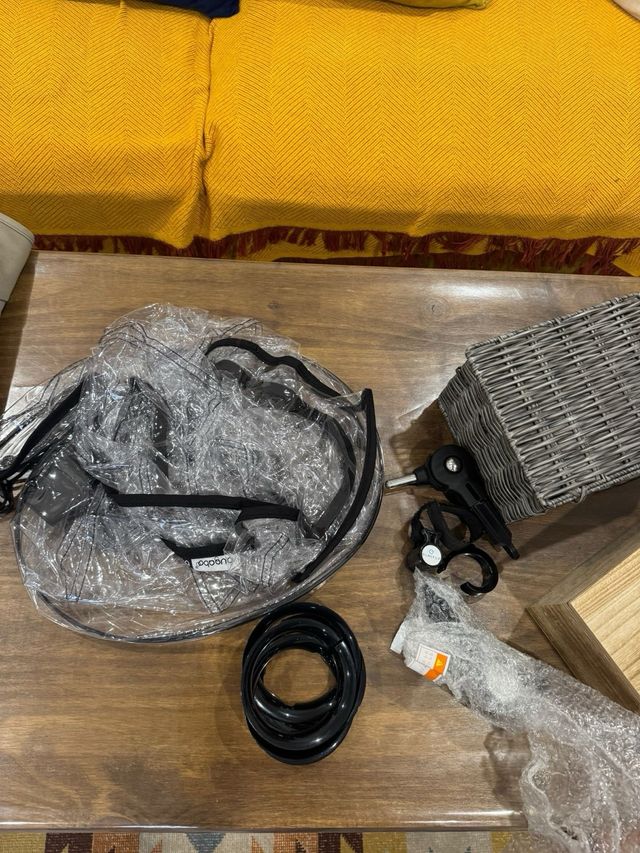 Bugaboo Bee 5 + Capazo Completo