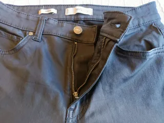 Pantalón Mango Negro Encerado