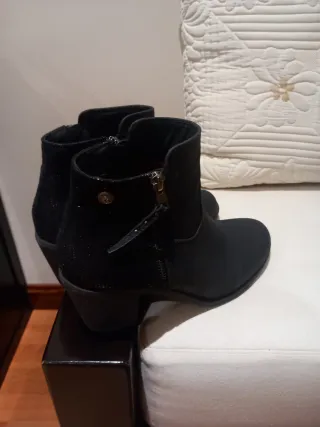 Botines negros