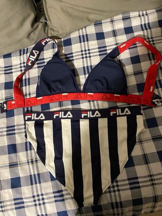 Bikini Fila Talla L Azul y Rojo