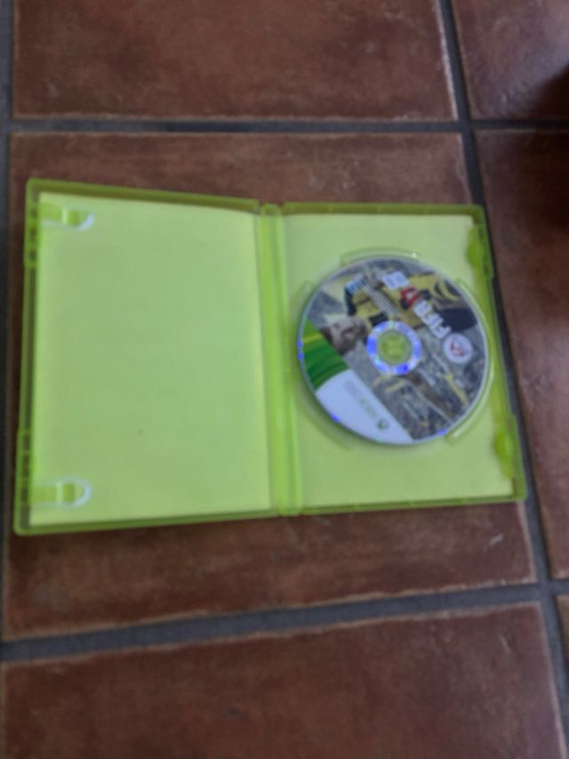 FIFA 17 Deluxe Edition per Xbox 360