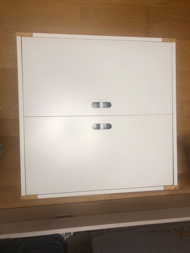 Mesa infantil Sklum con 2 sillas