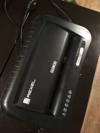 Destructora Papel Rexel V30WS (Piezas/Reparar)