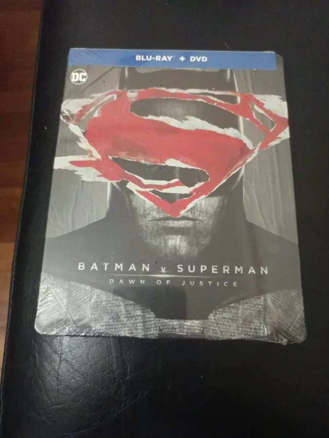 Batman v Superman Steelbook Blu-ray + DVD