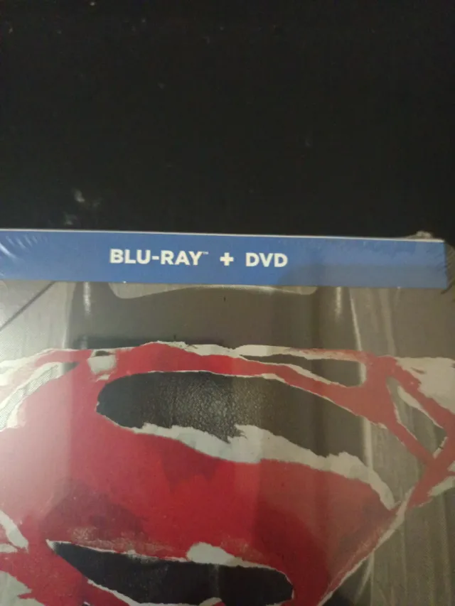 Batman v Superman Steelbook Blu-ray + DVD
