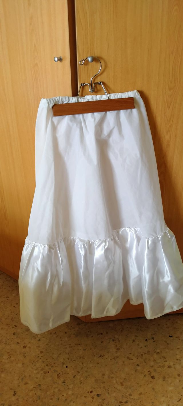 Vestido de Comunión Blanco con accesorios.