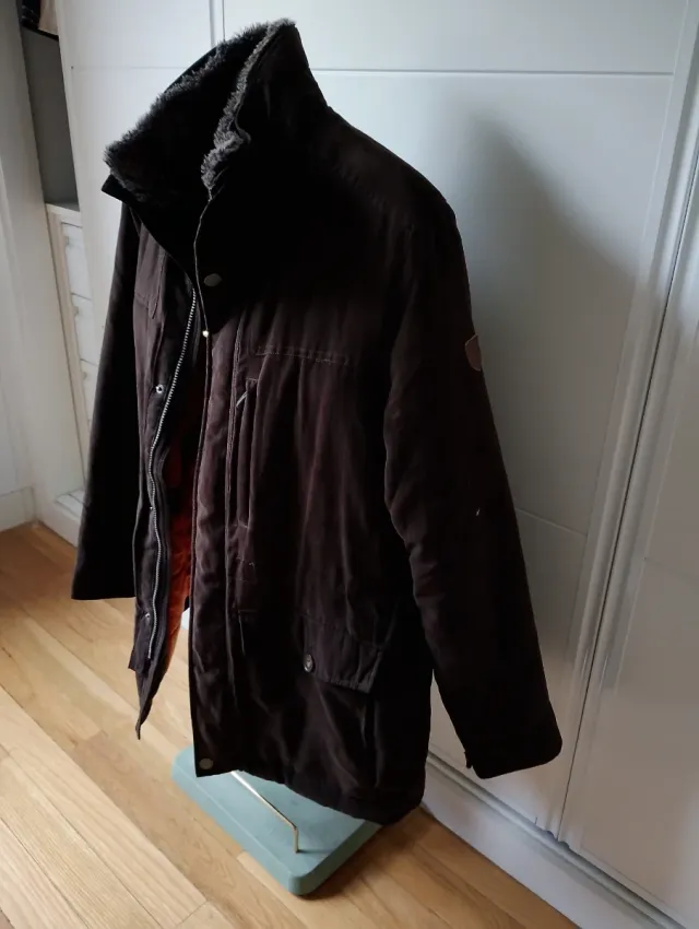Chaquetón ante hombre marrón