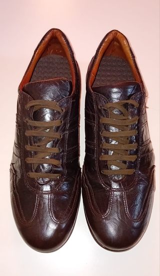 Zapatos de piel marrones talla 42