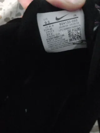 Zapatillas Nike TN Negras con Detalles Rosas