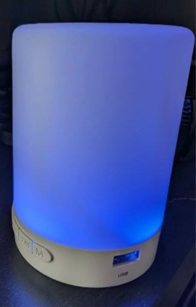 Altoparlante Lampada LED Bluetooth Multicolore