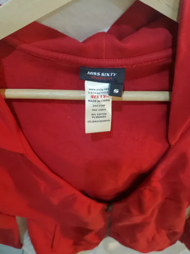 Chaqueta Miss Sixty con capucha Roja Talla S