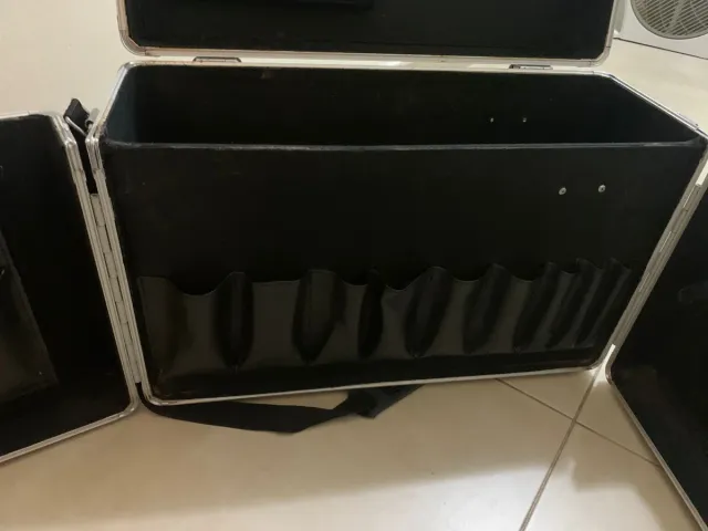 Maletín maquillaje/peluquería plata