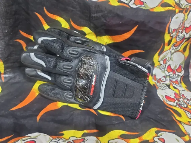 Guantes Moto Carbono y Malla