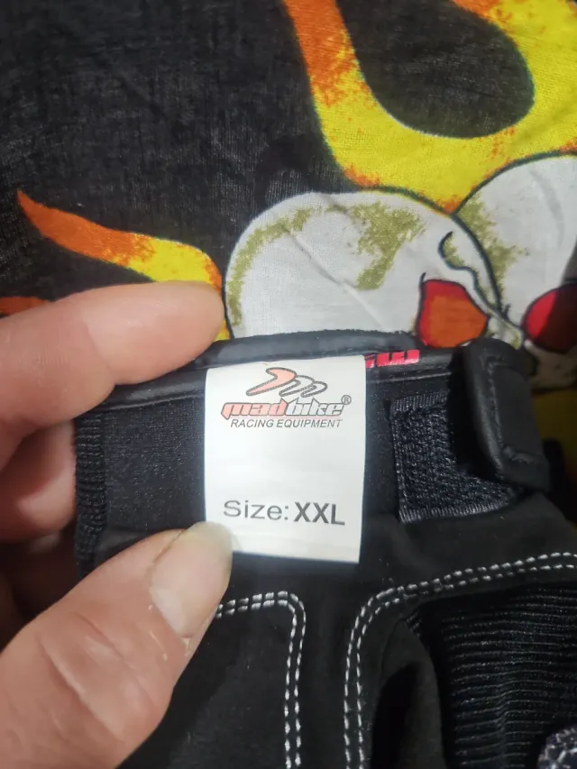 Guantes Moto Carbono y Malla