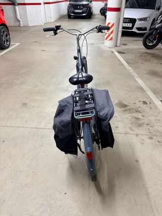 Bici Urbana Decathlon Elops con Alforjas