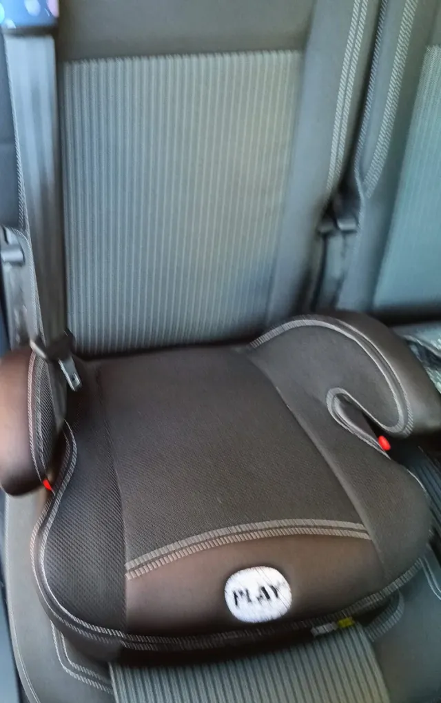 Elevador coche niño PLAY