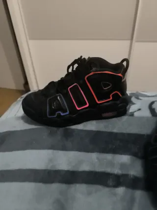 Nike Uptempo Niño Talla 36.5