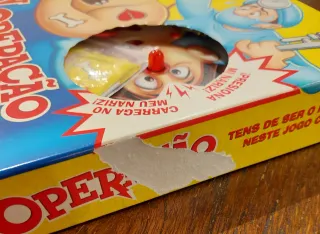 Juego "Operación" marca Hasbro 6+ años