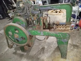 Sierra de cinta vaivén