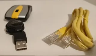 Ratón Inalámbrico Gris y Amarillo