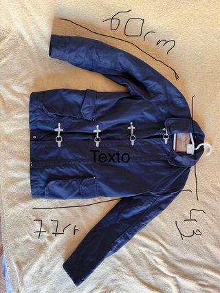 Chaqueta azul marino con cierres