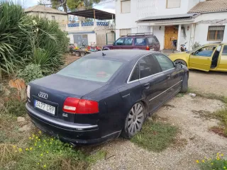 Audi A8 2003