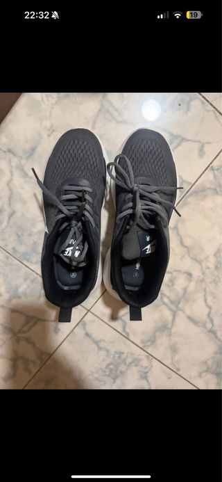 Zapatillas Nike Negras con Logo Blanco