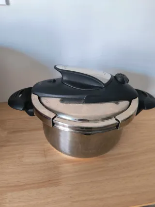 Olla Express Magefesa