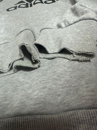 Sudadera Adidas Gris con Logo