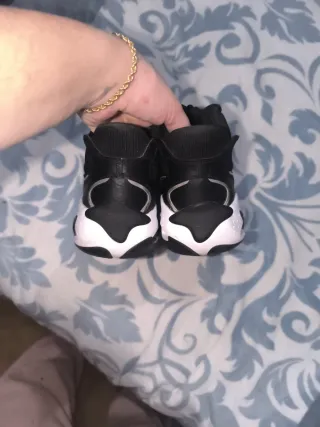 Zapatillas Nike Jordan niño Talla 36.5