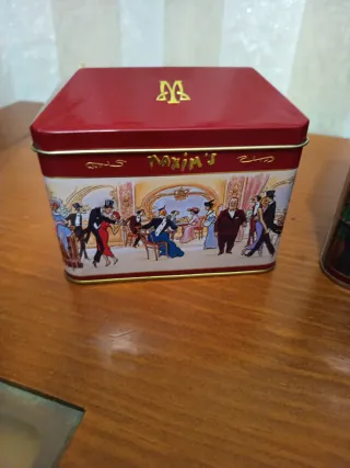 2 Scatole in Latta Maxim's