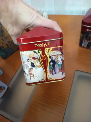 2 Scatole in Latta Maxim's