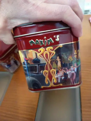 2 Scatole in Latta Maxim's