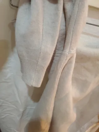Jersey Zara cuello cisne beige Talla S